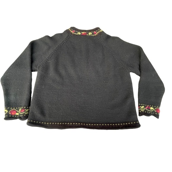 Icelandic Design Wool Blend 1/2 Zip Nordic Floral Design Sweater - Picture 15 of 16